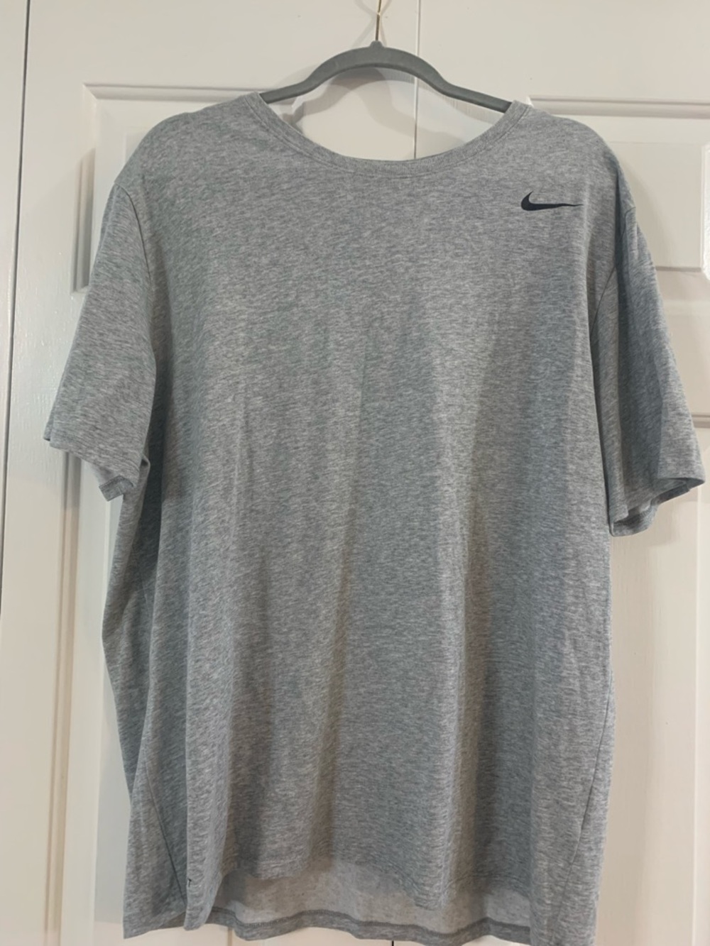 Nike Men’s Heather Gray Short Sleeve Crew Tee with Black Swoosh
